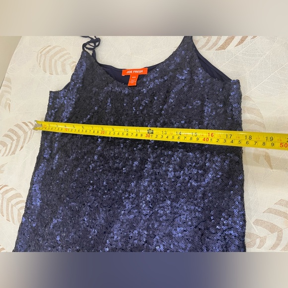 Women Sleeveless Sparkle Shimmer Tops - Picture 4 of 4